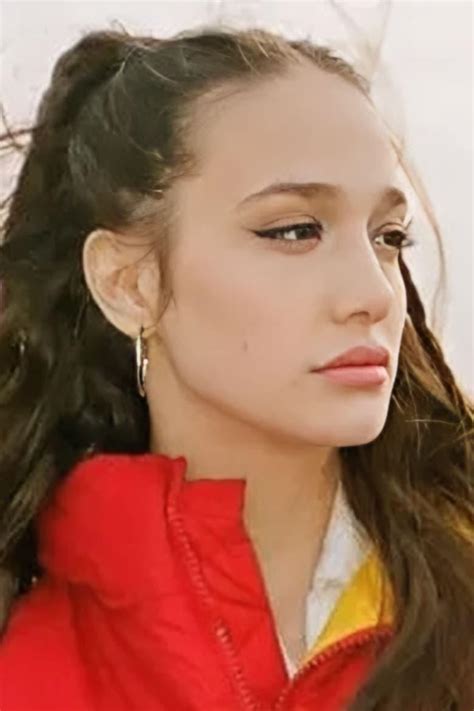 Ángela Torres - About - Entertainment.ie