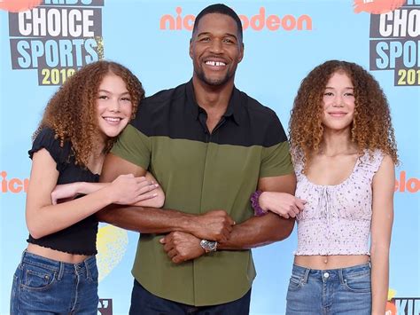 Isabella And Sophia's Threesome - All About Michael Strahan's Twins, Isabella and Sophia Strahan
