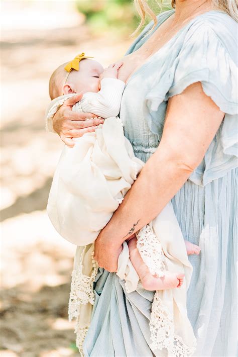 Breastfeeding Photoshoot: A Motherhood Milestone