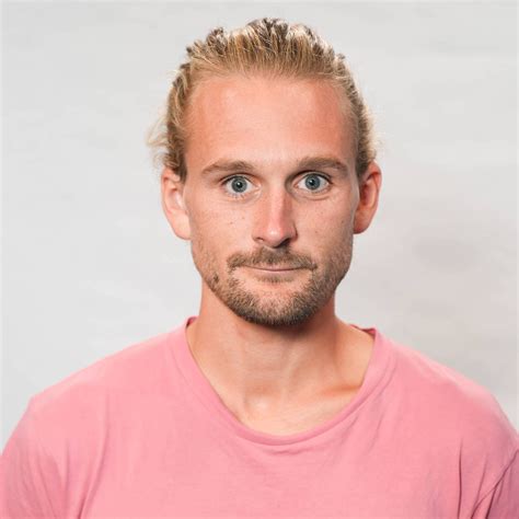 Slik vil Telia redusere antall svindeltelefoner – og sende regningen