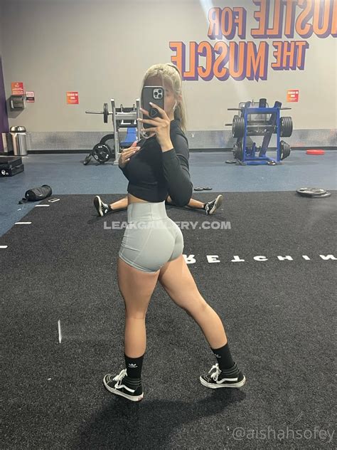 Kawaiisofey / aisahasofey / aishahsofey Exclusive Leaked Nude Onlyfans