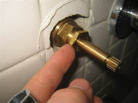 how to change a tub faucet stem
