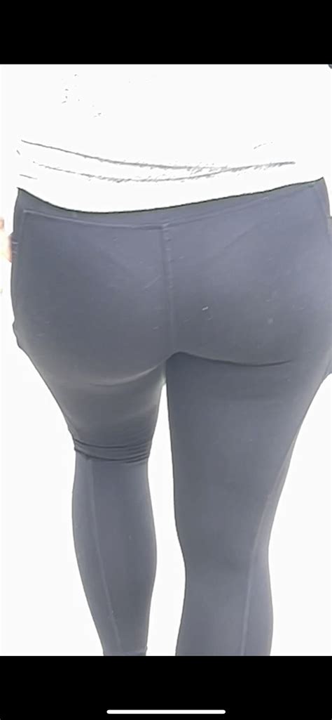 Teen ass black leggings with VPL - Spandex, Leggings & Yoga Pants - Forum