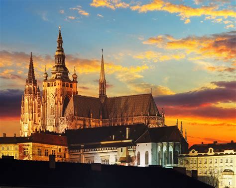 The Top 5 Sites You Need to See in Prague | Go Live It Blog