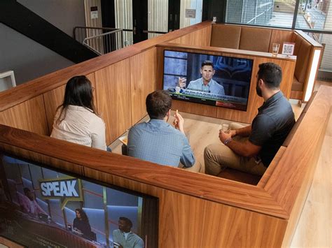 PeoplesBank Arena Sports Bar | Hartford CT