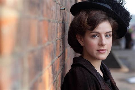 Pictures of Aisling Loftus
