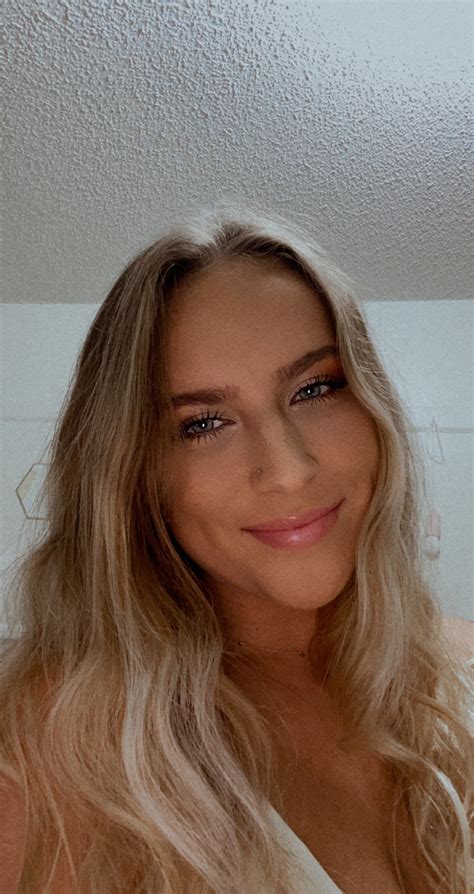 🥰 Watch Free Onlyfans Photos and Videos of Makayla F on FansFan! 💝