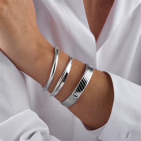 Goldsmiths Sterling Silver Two Row Torque Bangle 8.35.2060 | Goldsmiths
