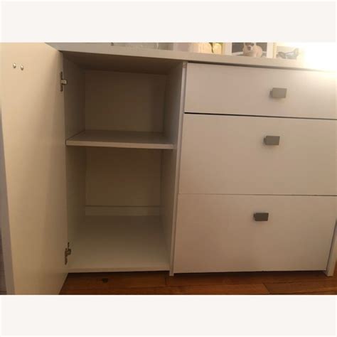 South Shore Interface Storage Unit - AptDeco