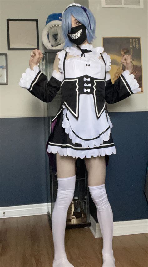 Happy Femboy Friday everyone!!! Thought I’d try a bit of cosplay! : r