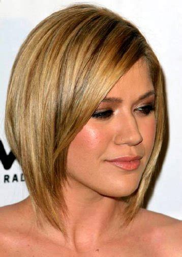 Fashion Hairstyles: Haircut Hairstyles for Medium Length Straight Hairs