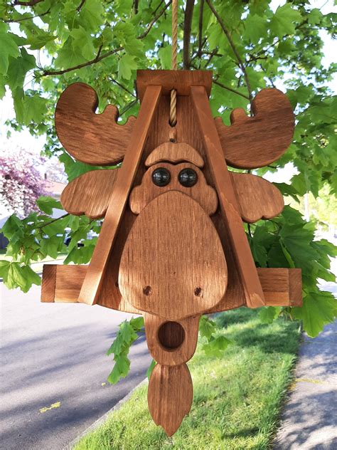 8+ Moose Bird Feeder