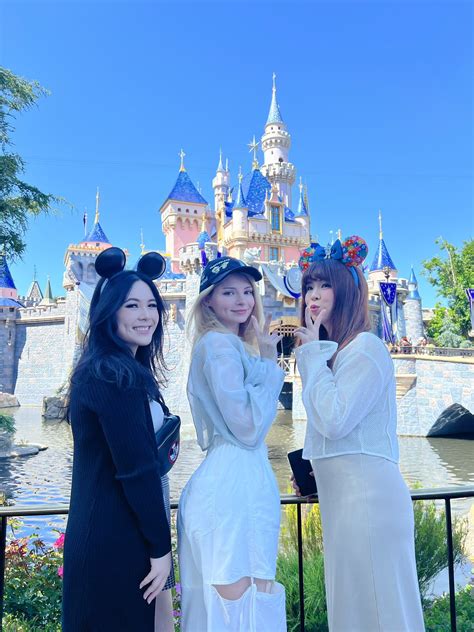 PeachMilky 🌸 Cosplay on Twitter: "You know we had to do it to em’ https