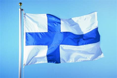 Флаг Финляндии - eFinland.ru