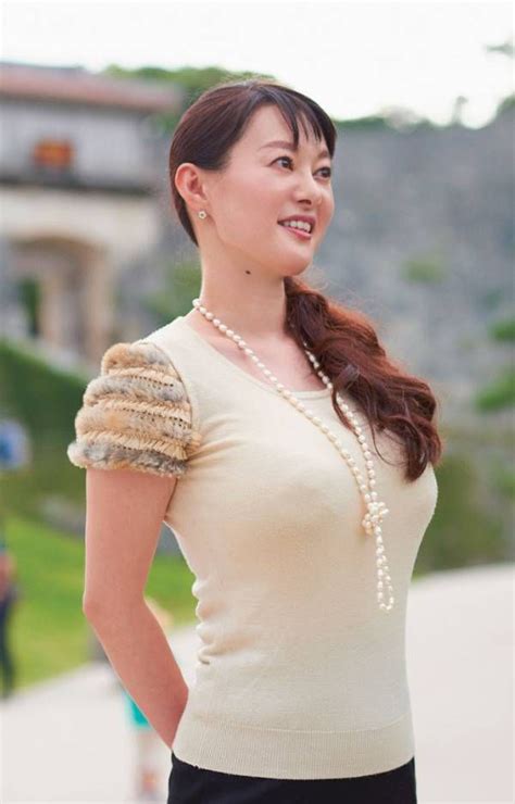竹中知華アナ、Hカップ写真集画像が凄いww元NHK沖縄のパイナップル乳が話題！【結婚・再婚について、経歴等Wikiプロフィール有 ...