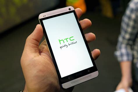 hands   htcs   savior  htc  techcrunch