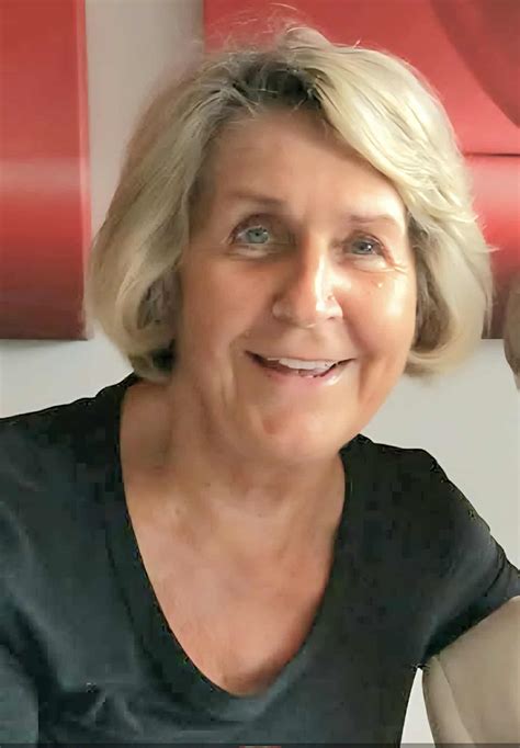 Mary Roe Obituary: Celebrating the Life of a Beloved Community Member 2