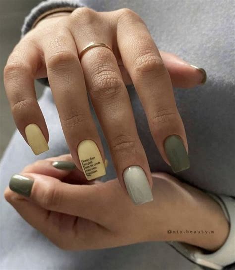 Pin by Diha on Маникюр | Fall acrylic nails, Gel nails, Minimal nails art