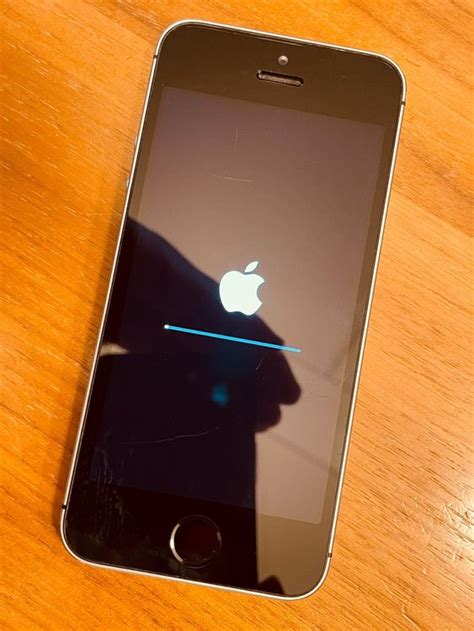 apple iphone se st gen gb kaufen auf ricardo