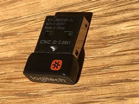 LOGITECH USB-Empfänger Unifying - RECEIVER | Kaufen auf Ricardo