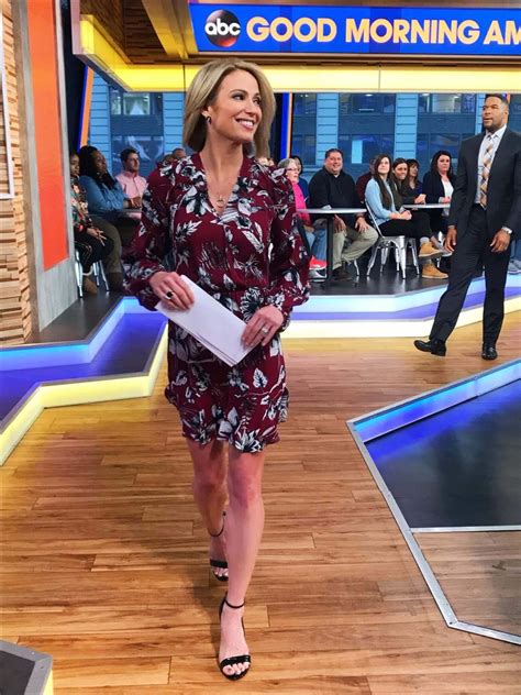 30+ Hot And Sexy Amy Robach Photos - 12thBlog