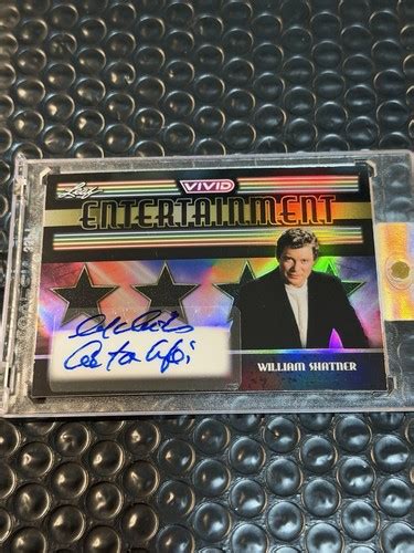 leaf vivid william shatner auto  inscription  cpt kirk star