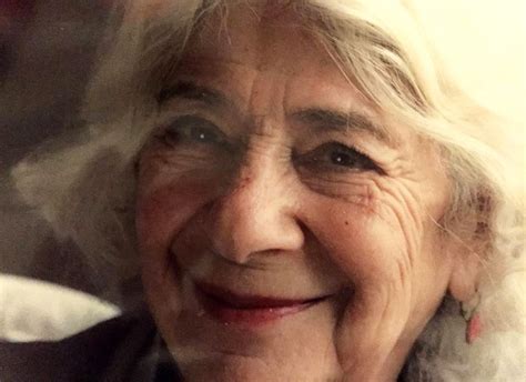 A secret room that saved this girl's life - BBC News