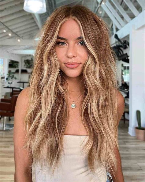 63 Stunning Money Piece Hair Highlights for a Face-Framing Trend | Tan