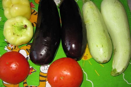 Соте из курицы с овощами - пошаговый рецепт с фото (147721 просмотр)