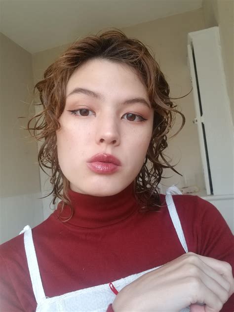 xoxo 💋 | Scrolller