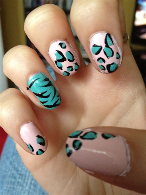 nails leopard nails
