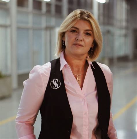 Анна Валеева