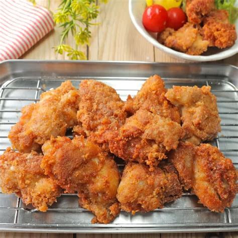 【お願いだから唐揚げはこうやって作ってみて】「手が止まらん」「冷めてもジューシー」唐揚げの裏技レシピ5選 - AlongWalker