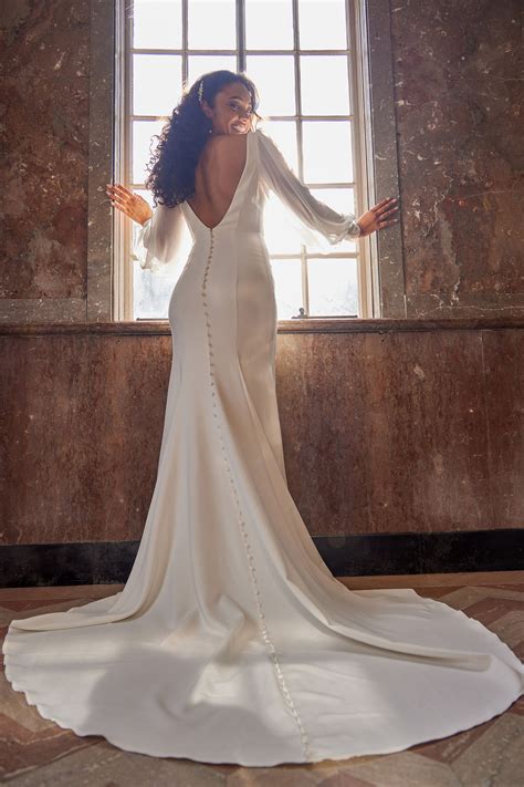 RAVEN DRESS | Vow'd Weddings