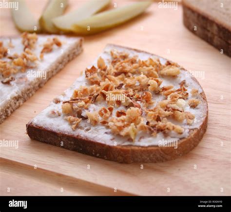Schmalzstulle hi-res stock photography and images - Alamy