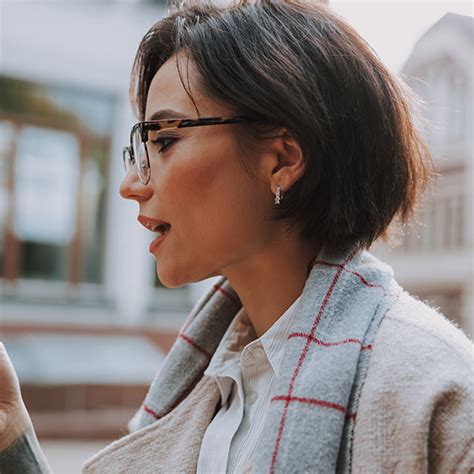 how much to have in checking account