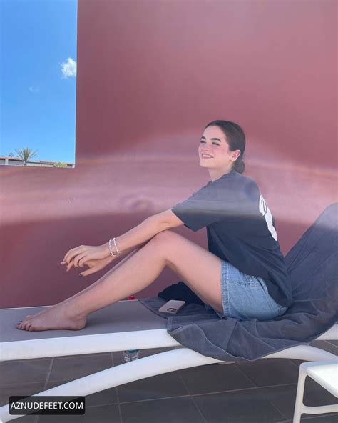 FABIENNE BETHMANN Feet - AZNudeFeet