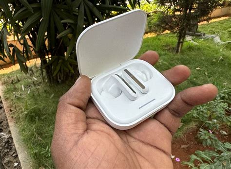 Redmi Buds 5 review: Decent budget earphones