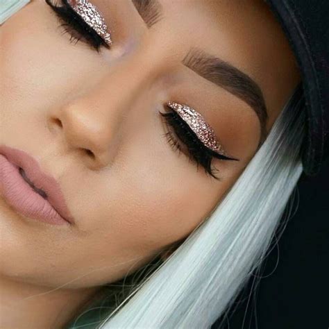 22+ Tips stila liquid eyeshadow Tutorial - KaeleyKailum