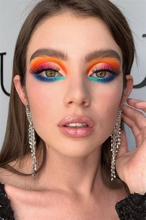 Идеи макияжа. Стильные образы | Vibrant makeup, Artistry makeup, Eye makeup
