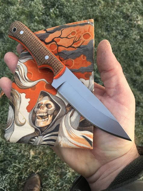 Photos - The knives of CMFTW (aka Charlie Mike aka Matt Freeman