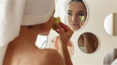 How to hack happiness during your morning beauty routine | HELLO!