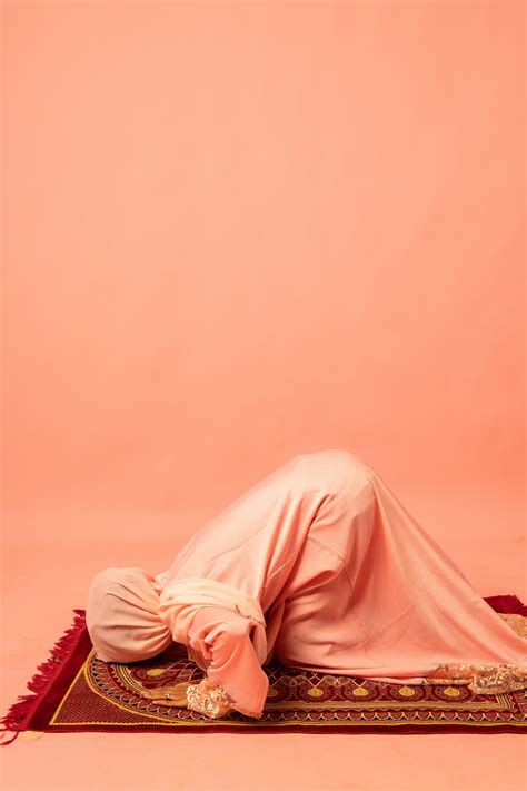 how to pronounce prostration