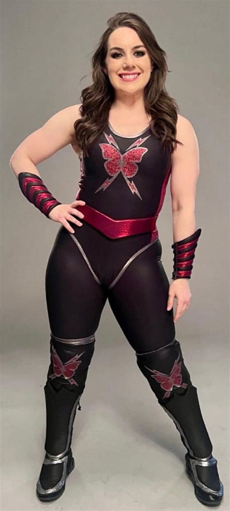 Nikki Cross Looking Sexy in her New Attire by dragonmatt600 on DeviantArt
