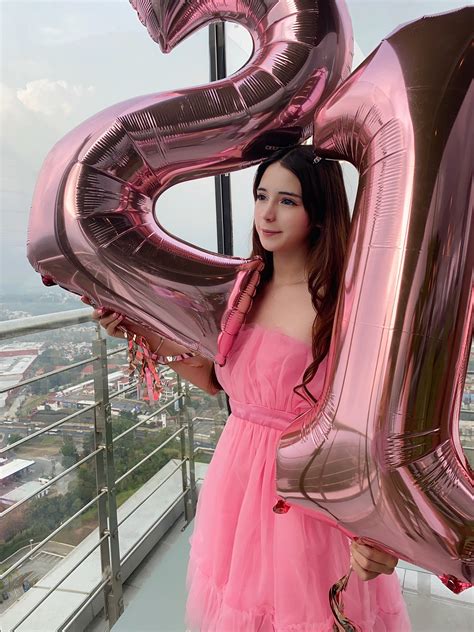 TW Pornstars - Belhino Cosplay. Twitter. Gracias a todas las personitas