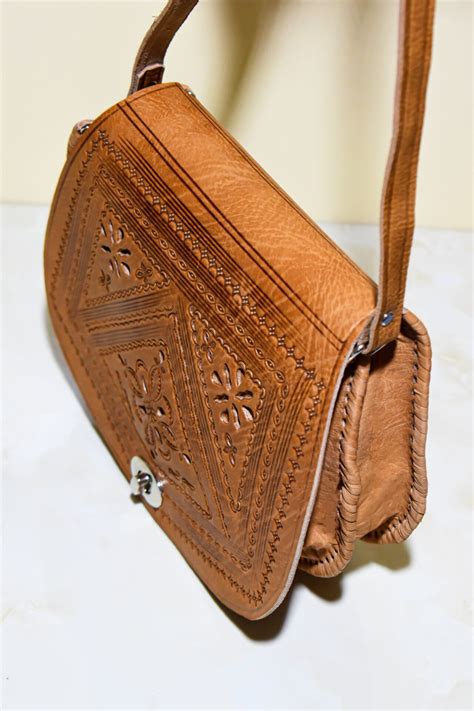 Leather shoulder bag | Marrakesh artisan