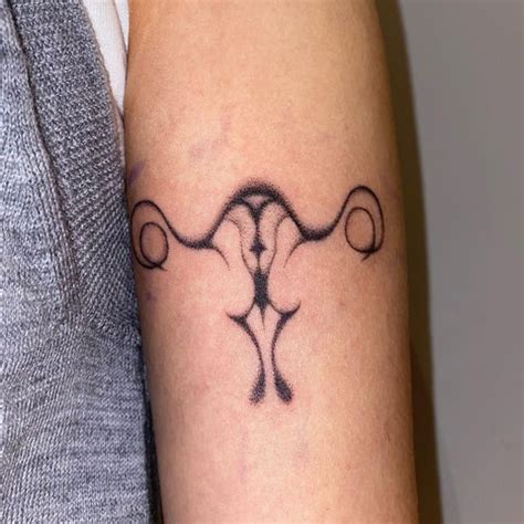 78 Empowering Womb Tattoo Ideas That Embrace Womanhood With Open Arms ...