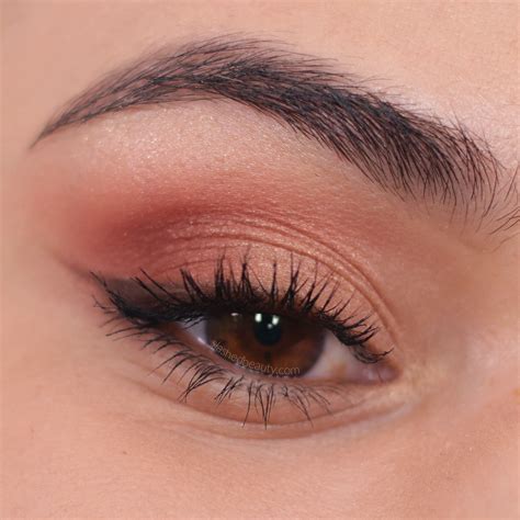 Cute Eye Makeup For Beginners | Saubhaya Makeup