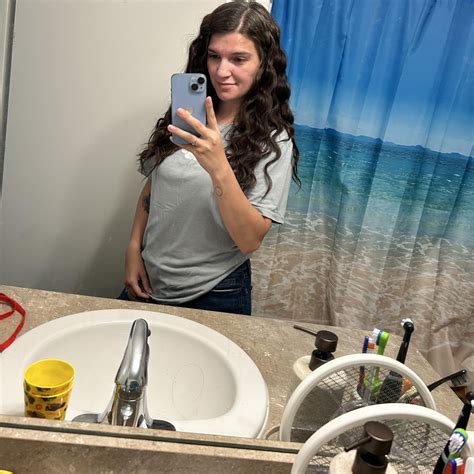 Disney Dreamlight Valley DreamSnaps | I'm not sure if the food is a