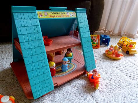 The Wayback Machine: Fisher Price Little People